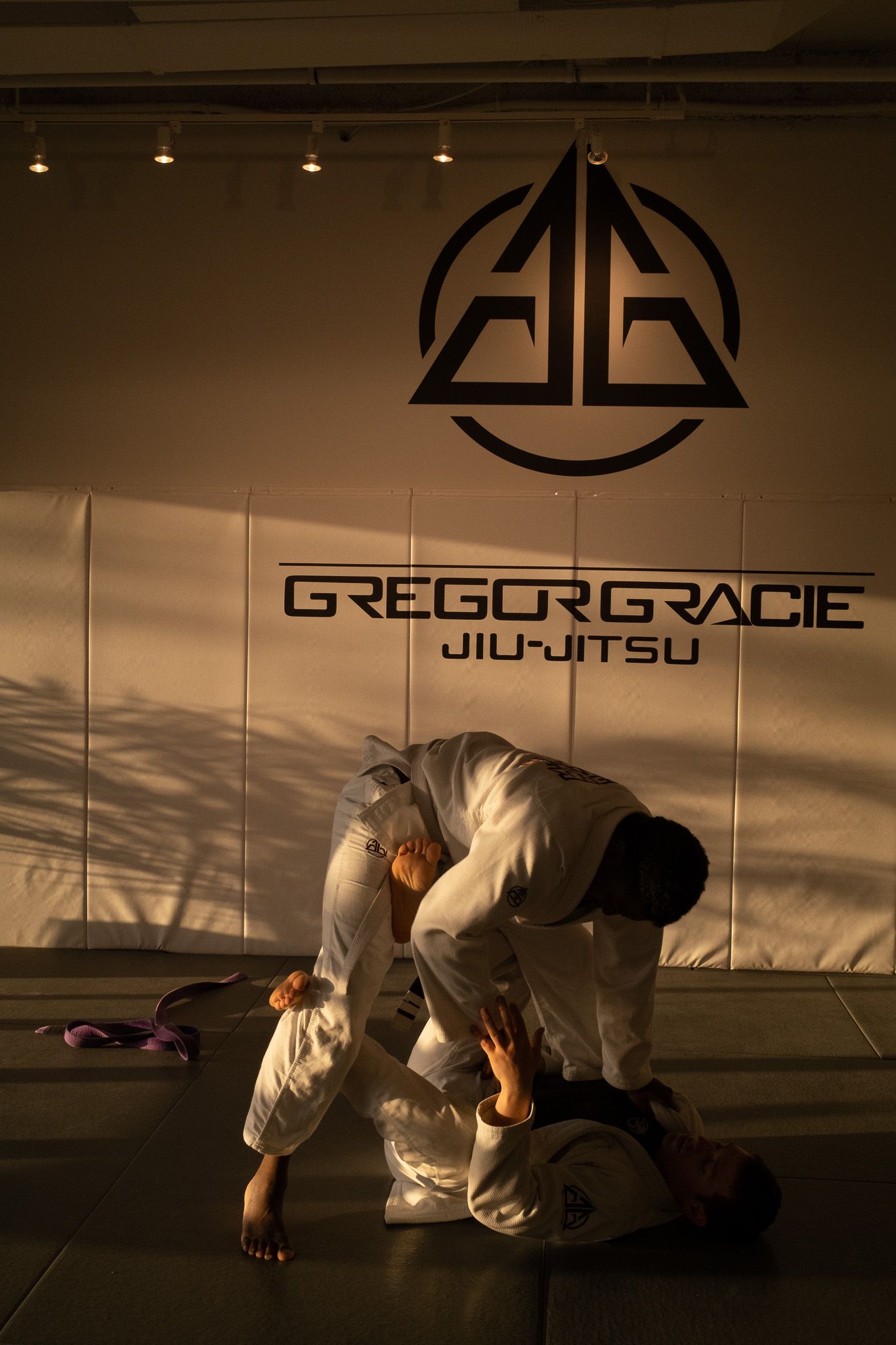 Gregor Gracie's at Sunset